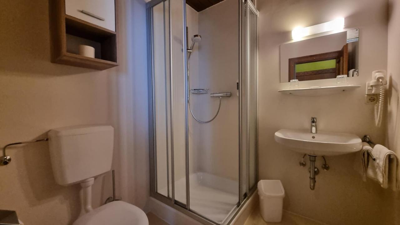 Pension Schoene Aussicht Кухл Екстериор снимка