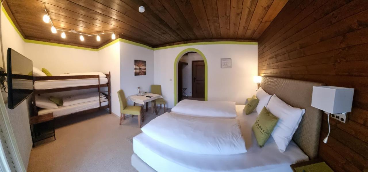 Pension Schoene Aussicht Кухл Екстериор снимка