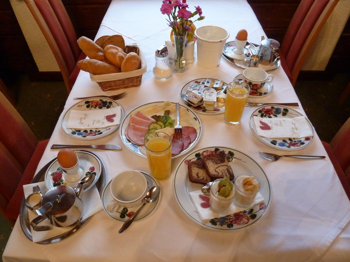 Pension Schoene Aussicht Кухл Екстериор снимка